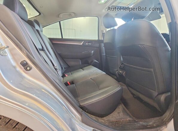4S3BNAN65J3045304 2018 SUBARU LEGACY Silver უკანა სავარძლების ხედი