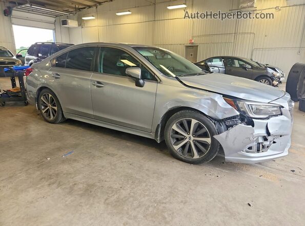4S3BNAN65J3045304 2018 SUBARU LEGACY Silver წინა მარჯვენა