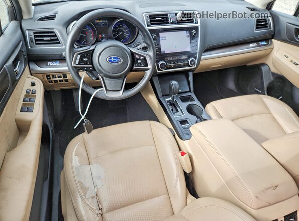 4S3BNAN6XJ3028871 2018 SUBARU LEGACY Beige Dashboard view