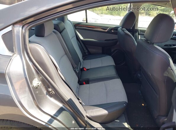 4S3BNAR65J3021708 2018 SUBARU LEGACY Gray Widok naklejki z numerem VIN