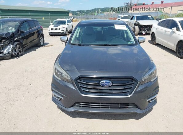4S3BNAR65J3021708 2018 SUBARU LEGACY Gray Widok wnętrza z tyłu