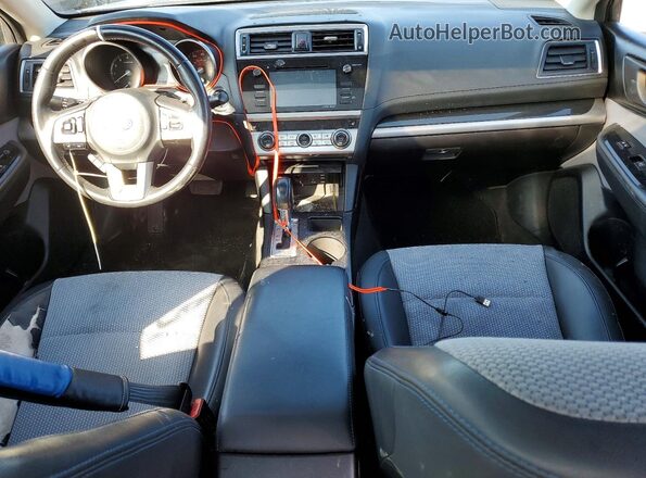 4S3BNAR69H3018904 2017 SUBARU LEGACY Серый Вид панели приборов