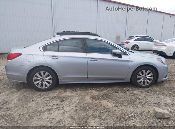 4S3BNBF62G3020969 2016 SUBARU LEGACY Gray Rear interior view