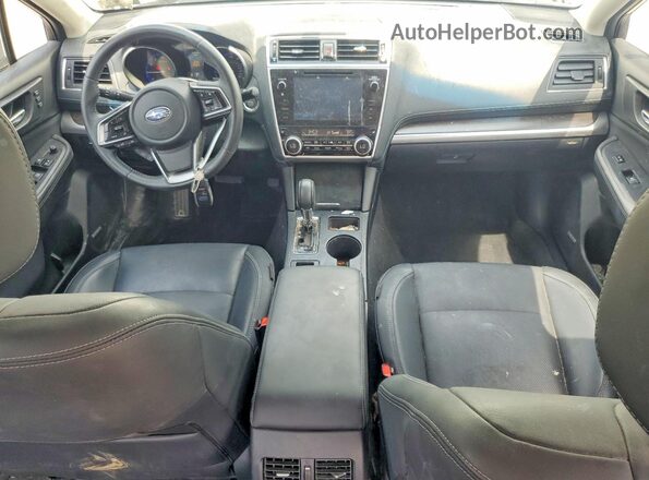 4S3BNEJ62K3020648 2019 SUBARU LEGACY White Widok deski rozdzielczej