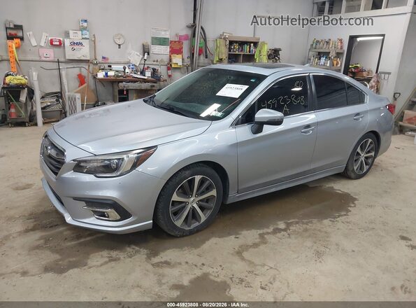 4S3BNEN63K3038246 2019 SUBARU LEGACY Silver Przód lewy