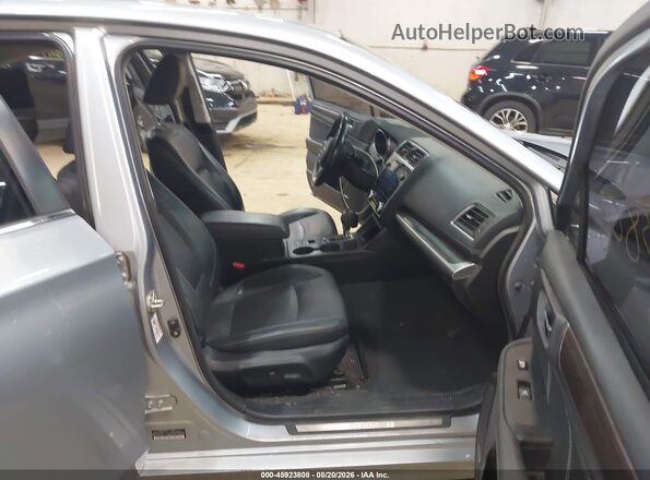 4S3BNEN63K3038246 2019 SUBARU LEGACY Silver Widok wnętrza z przodu