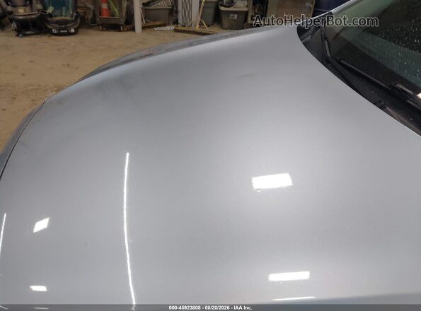 4S3BNEN63K3038246 2019 SUBARU LEGACY Silver Widok z przodu
