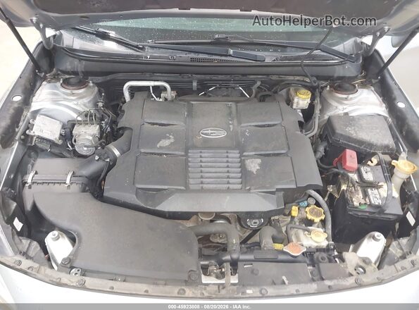 4S3BNEN63K3038246 2019 SUBARU LEGACY Silver Widok z tyłu