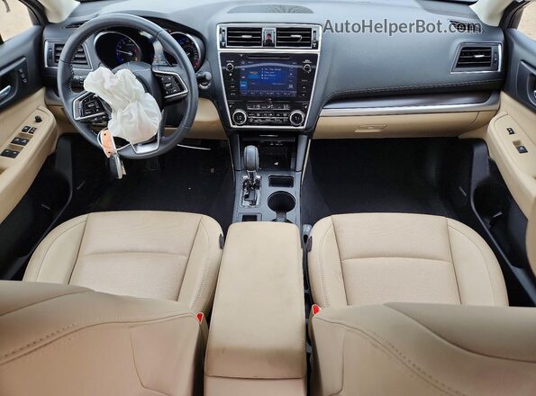 4S3BNEN65K3039110 2019 SUBARU LEGACY Tan Вид панелі приладів