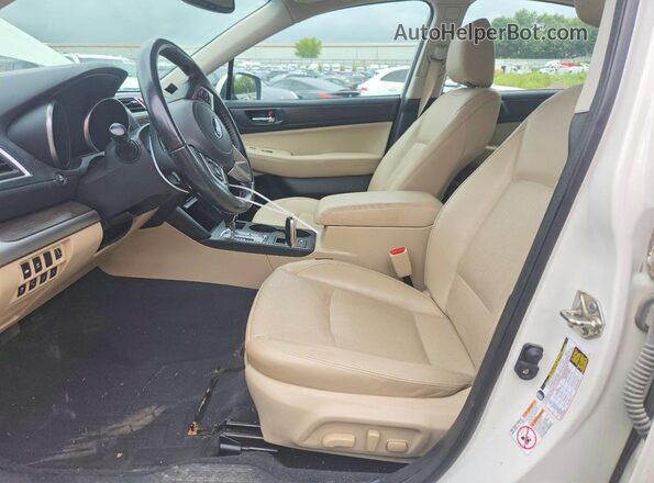 4S3BNEN67G3062377 2016 SUBARU LEGACY Белый Вид салона спереди