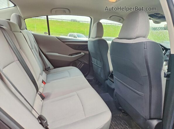 4S3BWAB69L3003500 2020 SUBARU LEGACY Gray Widok tylnych siedzeń