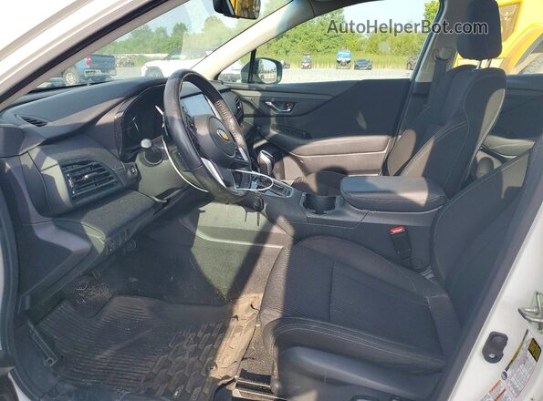4S3BWAC60L3015114 2020 SUBARU LEGACY White Front interior view