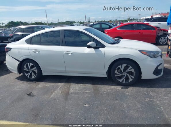 4S3BWAC65S3010179 2025 SUBARU LEGACY White Вид задньої частини салону