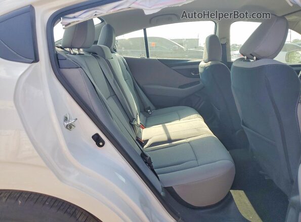4S3BWAD60S3029026 2025 SUBARU LEGACY White Հետևի նստատեղերի տեսք