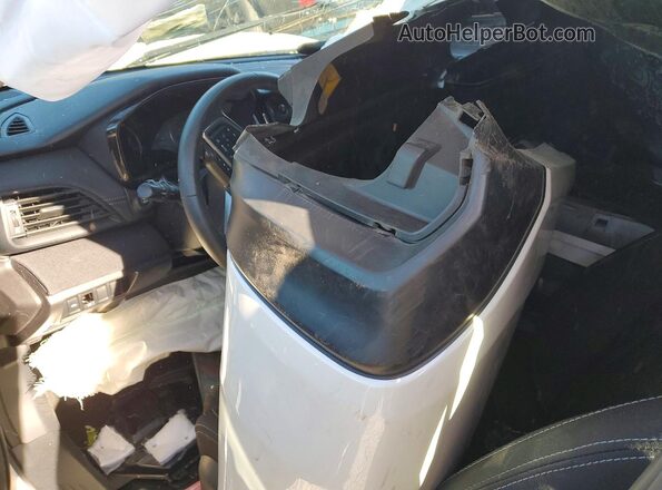 4S3BWAD66R3020759 2024 SUBARU LEGACY White Առջևի վահանակի տեսք