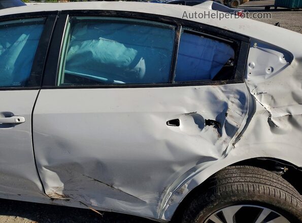4S3BWAD66R3020759 2024 SUBARU LEGACY White Հետևի նստատեղերի տեսք