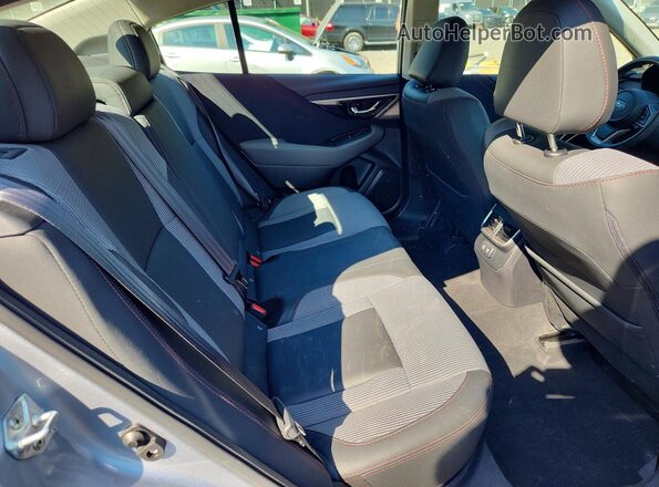 4S3BWAH63N3014731 2022 SUBARU LEGACY Silver Widok tylnych siedzeń