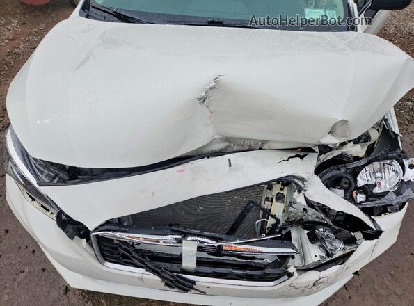 4S3GKAA64J3606015 2018 SUBARU IMPREZA White Widok wnętrza z tyłu