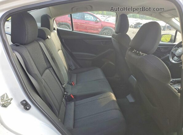4S3GKAA6XH3613433 2017 SUBARU IMPREZA Белый Вид задних сидений