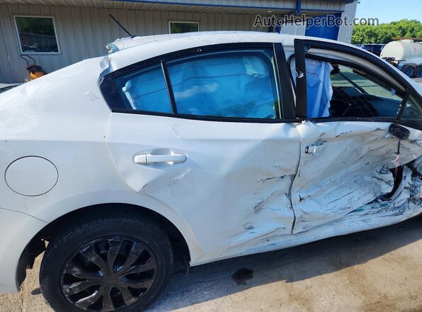 4S3GKAB60P3602390 2023 SUBARU IMPREZA White Vista interior trasera