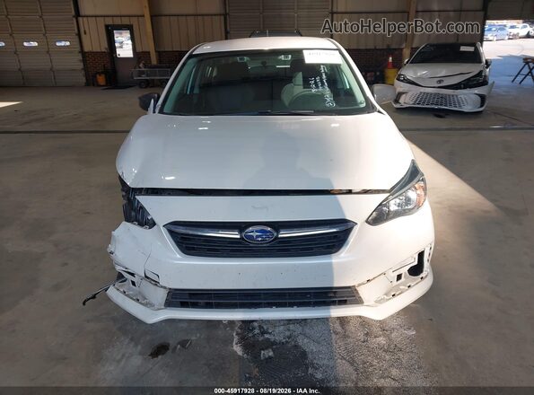 4S3GKAB62M3601947 2021 SUBARU IMPREZA White Rear interior view