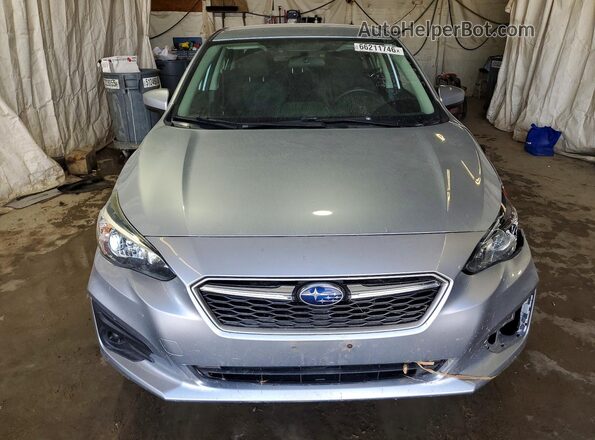 4S3GKAB66J3622795 2018 SUBARU IMPREZA Silver Vista frontal