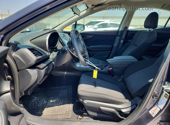 4S3GKAB68H3622856 2017 SUBARU IMPREZA Gray Front interior view