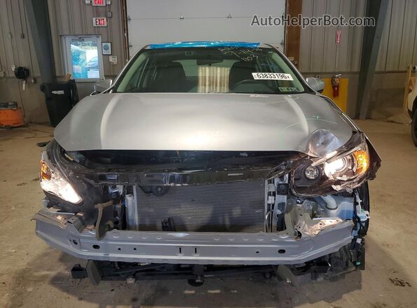 4S3GKAD62N3611103 2022 SUBARU IMPREZA Серебряный Вид спереди