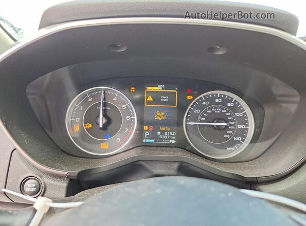 4S3GKAT60H3602874 2017 SUBARU IMPREZA Белый Вид щитка приборов
