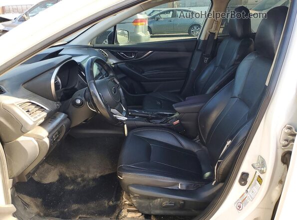 4S3GKAU60J3606279 2018 SUBARU IMPREZA White Widok wnętrza z przodu