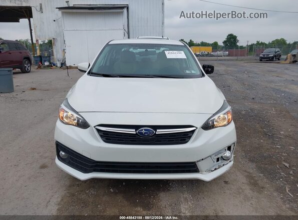 4S3GKAV69M3602931 2021 SUBARU IMPREZA White Widok zestawu wskaźników