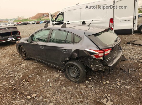 4S3GTAA62J3721905 2018 SUBARU IMPREZA Серый Задняя левая четверть