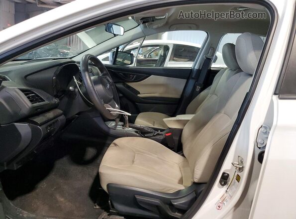 4S3GTAA64K3763252 2019 SUBARU IMPREZA White Vista interior delantera