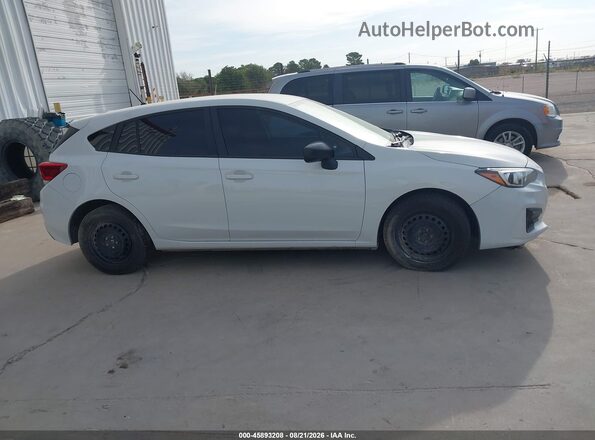 4S3GTAA65K3729644 2019 SUBARU IMPREZA White უკანა სალონის ხედი