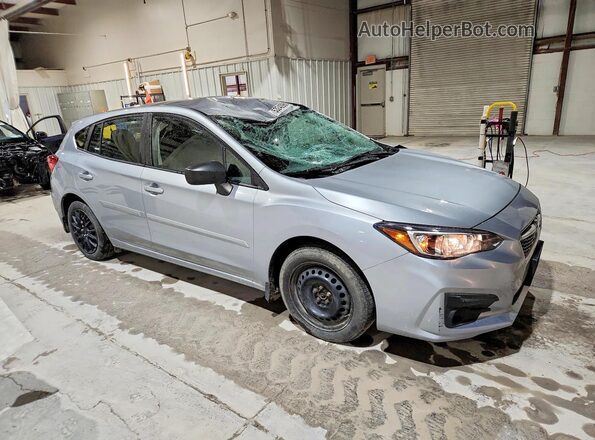 4S3GTAA66J3740876 2018 SUBARU IMPREZA Silver Առջևի աջ