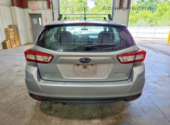 4S3GTAA67H3748415 2017 SUBARU IMPREZA Silver Rear interior view
