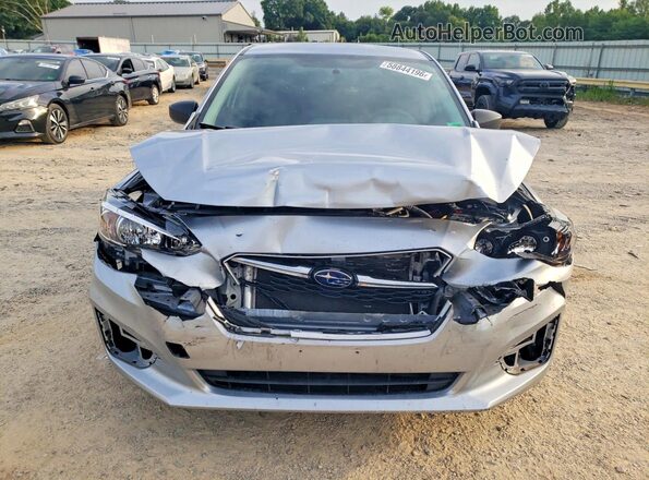 4S3GTAA67K3757445 2019 SUBARU IMPREZA Silver Widok z przodu