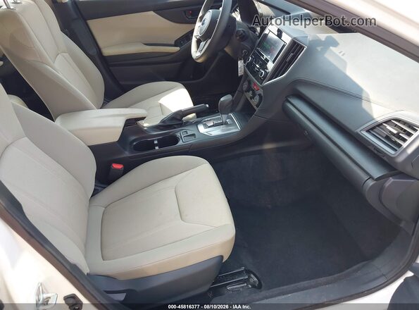 4S3GTAB60P3704981 2023 SUBARU IMPREZA White Front interior view
