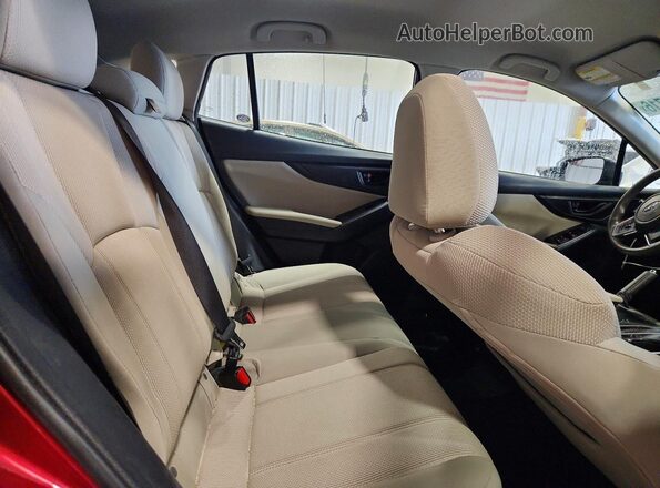 4S3GTAB62L3723879 2020 SUBARU IMPREZA Red Vista de los asientos traseros