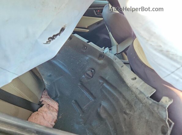 4S3GTAB63M3710933 2021 SUBARU IMPREZA Red Widok tylnych siedzeń