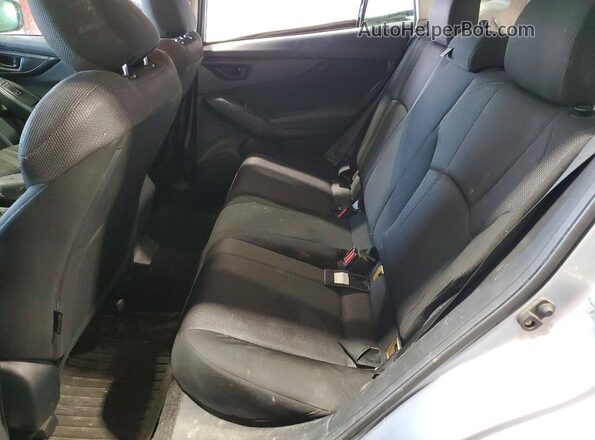 4S3GTAB66J3725454 2018 SUBARU IMPREZA Silver Widok wnętrza z tyłu