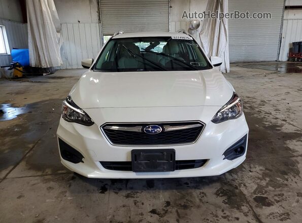 4S3GTAB69J3735993 2018 SUBARU IMPREZA White Вид спереду