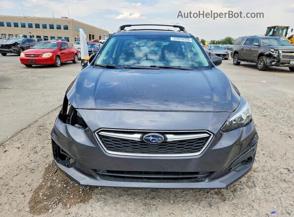 4S3GTAB6XJ3719902 2018 SUBARU IMPREZA Серый Вид спереди