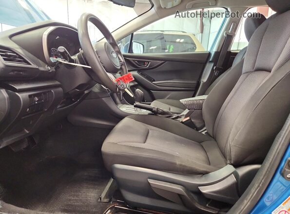 4S3GTAC68K3751067 2019 SUBARU IMPREZA Blue Widok wnętrza z przodu