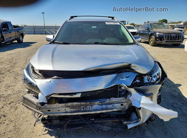 4S3GTAD60H3722931 2017 SUBARU IMPREZA Silver Widok z przodu