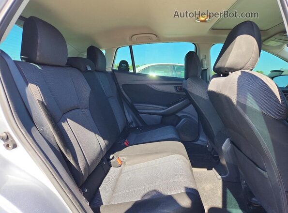 4S3GTAD60H3722931 2017 SUBARU IMPREZA Silver Widok tylnych siedzeń