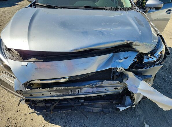 4S3GTAD60H3722931 2017 SUBARU IMPREZA Silver Widok wnętrza z tyłu