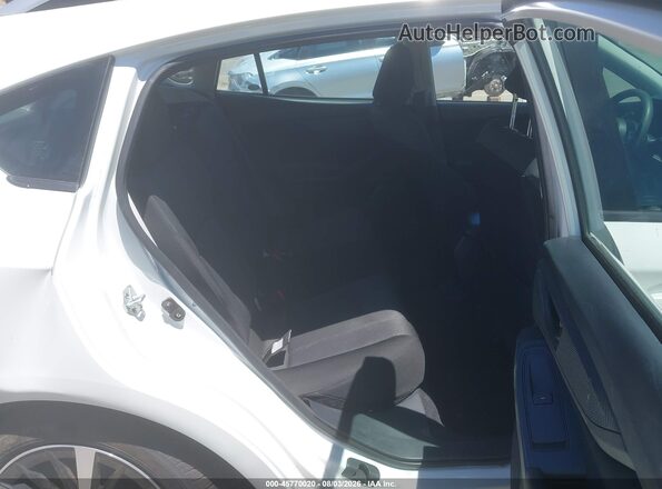 4S3GTAD60N3717062 2022 SUBARU IMPREZA White VIN კოდის სტიკერის ხედი