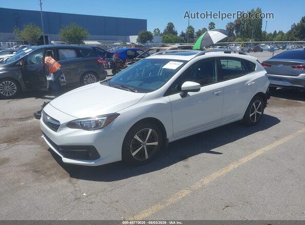 4S3GTAD60N3717062 2022 SUBARU IMPREZA White წინა მარცხენა ხედი სამი მეოთხედიდან
