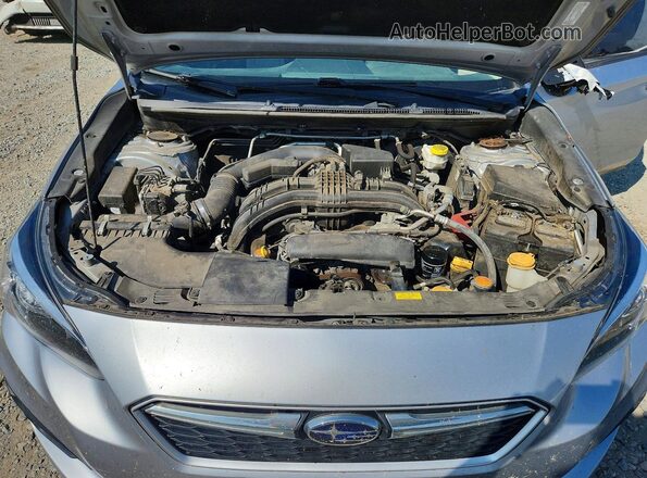 4S3GTAD62J3743303 2018 SUBARU IMPREZA Silver Շարժիչի բաժամունքի տեսք